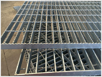 汽車(chē)修理廠鋼格板